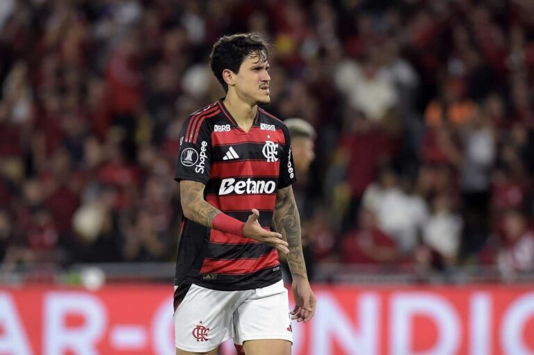Flamengo mantém esperança em recuperação de Pedro para final da Libertadores 1 Flamengo mantém esperança em recuperação de Pedro para final da Libertadores