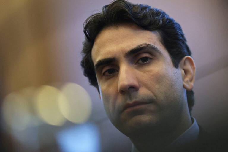 Banco Central manterá juros para controlar a inflação