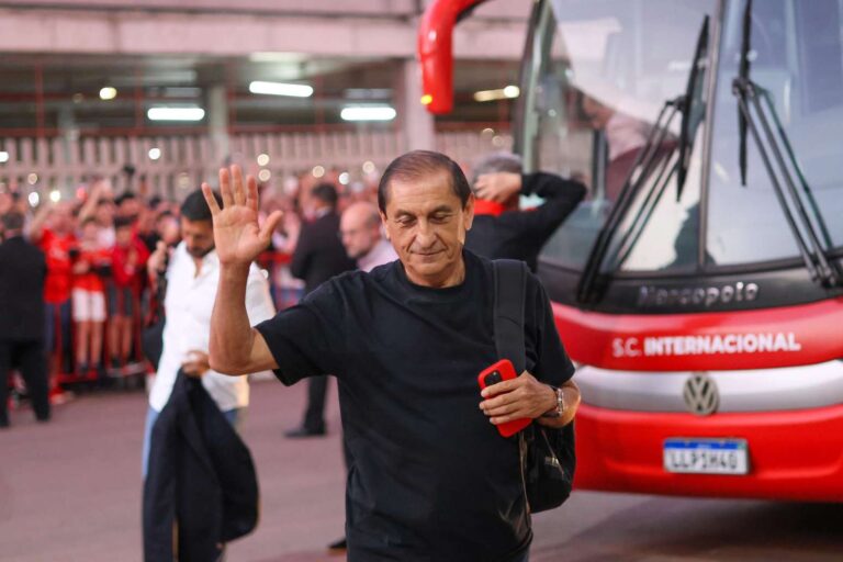 Internacional luta para se manter na Série A, afirma Ramón Díaz