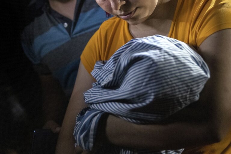 Suprema Corte dos EUA vai avaliar plano de Trump sobre cidadania por nascimento