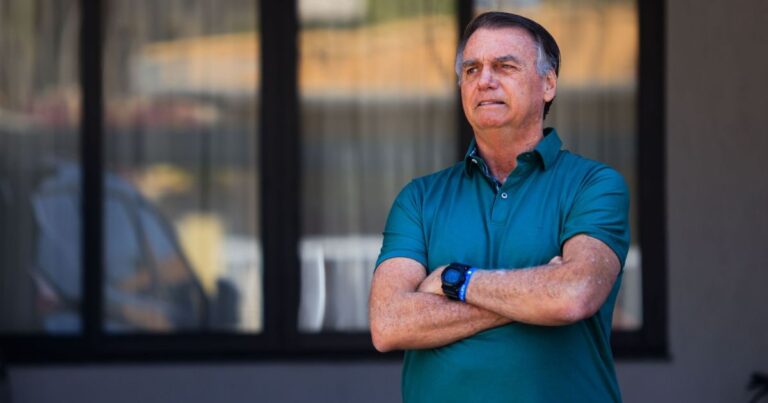 Pedidos da defesa indicam possibilidade de prisão domiciliar de Bolsonaro