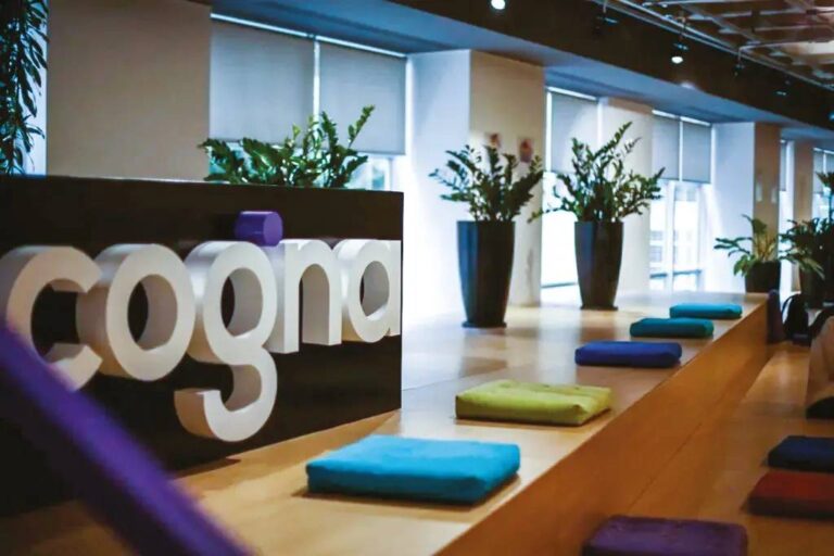 Ações do setor de educação têm alta surpreendente na Bolsa em 2025