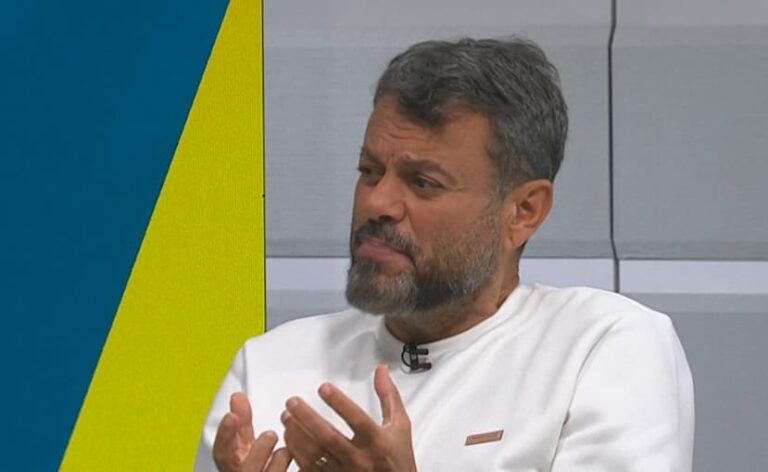 Eric Faria analisa escolha de Filipe Luís na final entre Palmeiras e Flamengo