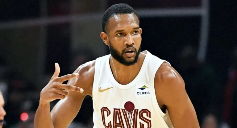 Evan Mobley, estrela do Cavaliers, fala sobre pressão na NBA