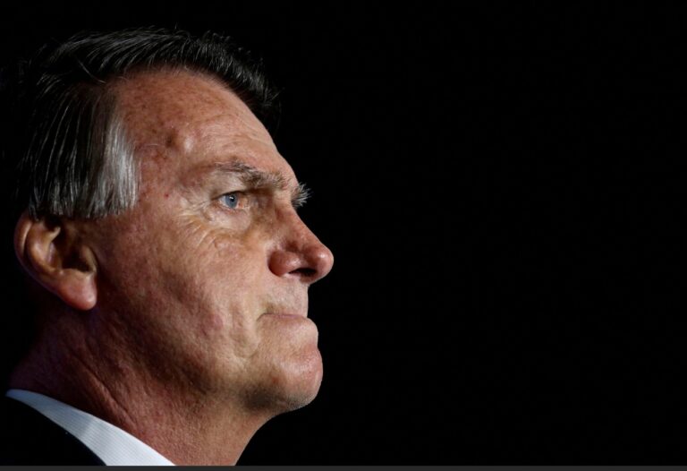 Ex-presidente Bolsonaro pode cumprir pena na Papudinha