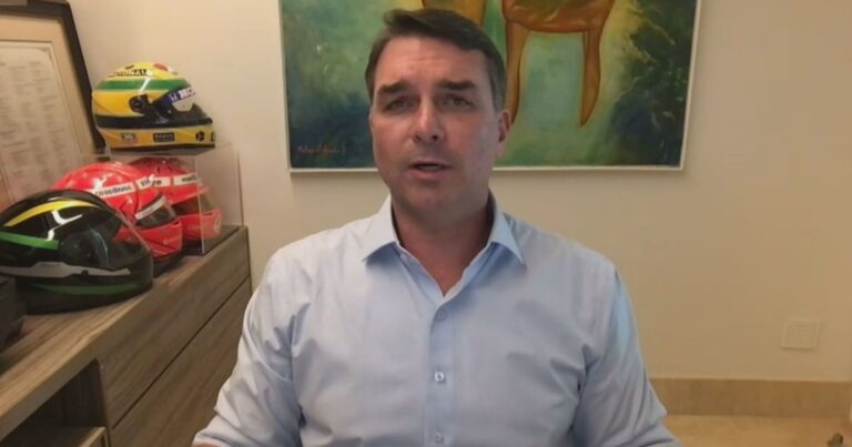 Impacto político da prisão de Jair Bolsonaro e suas consequências para Flávio