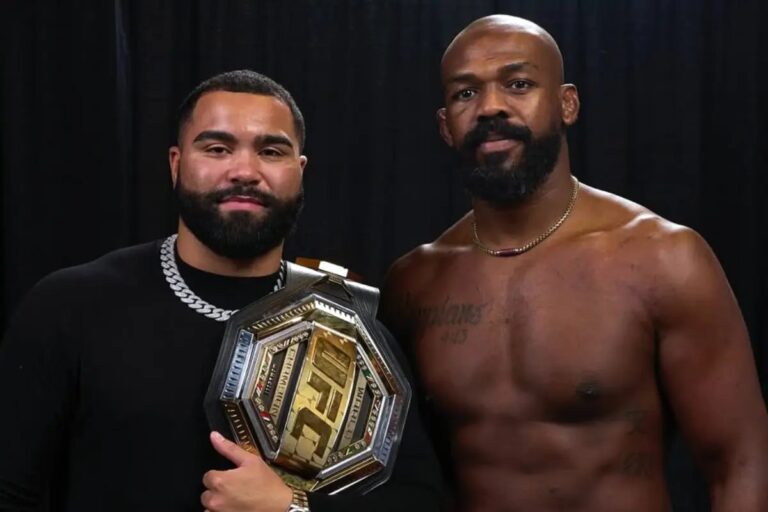 Gable Steveson nocauteia rival em apenas 24 segundos no MMA