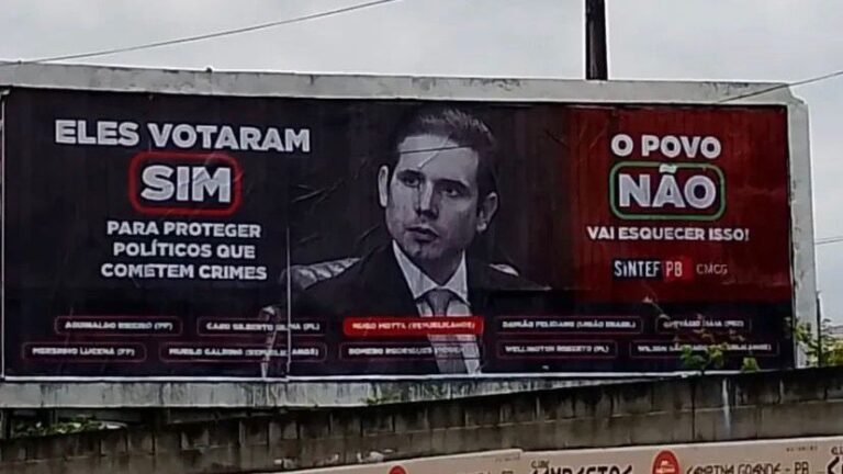 Hugo Motta processa por difamação após outdoors contra PEC da Blindagem