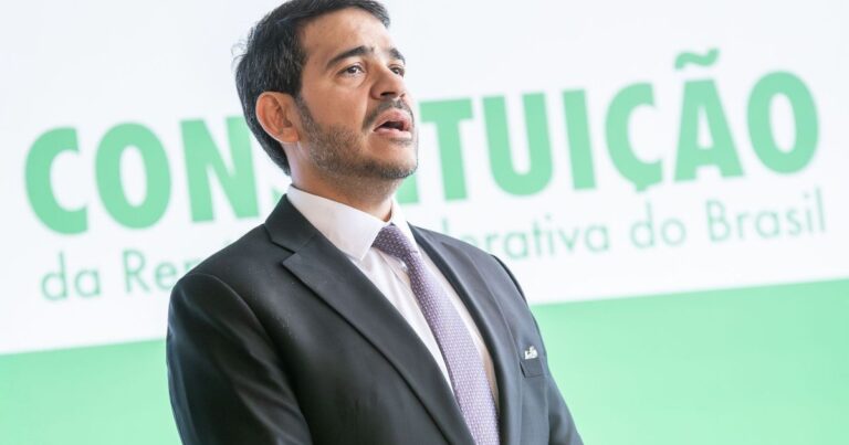 OAB solicita criação de código de ética para o STF na sabatina de Messias