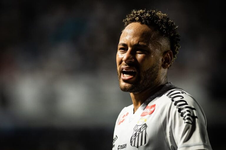 Repercussão de lesão de Neymar e sua publicação nas redes sociais
