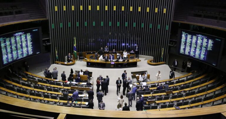 Votação do PL Antifacção na Câmara gera descontentamento no governo