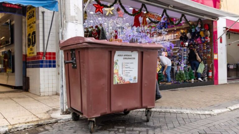 Mudanças nos horários de coleta de lixo no Centro de Jundiaí para o Natal