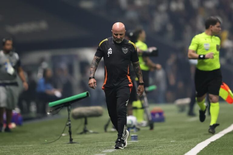 Sampaoli analisa erro que levou ao empate do Atlético-MG no final do jogo