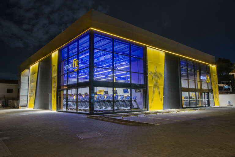 Ações da SmartFit apresentam alta apesar da venda de papéis pelo Pátria