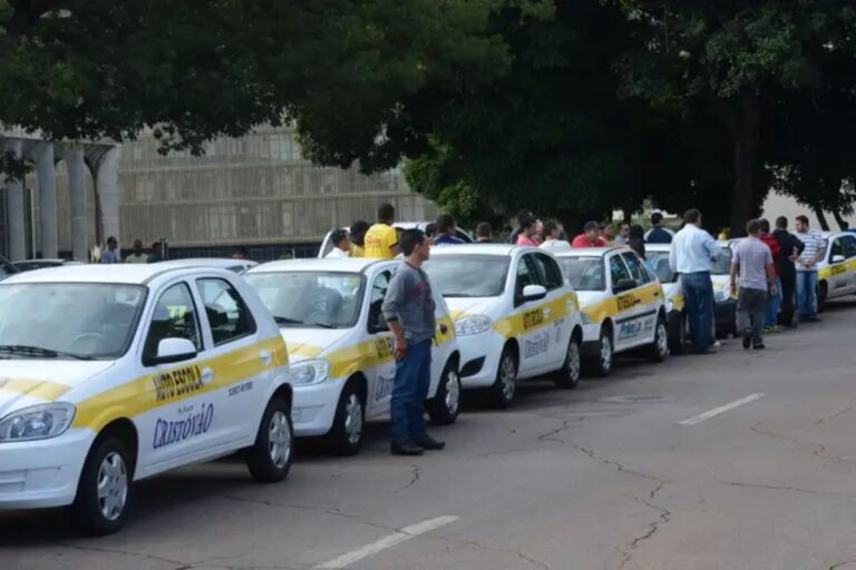 Autoescola dos EUA: modelo funcionaria no Brasil?