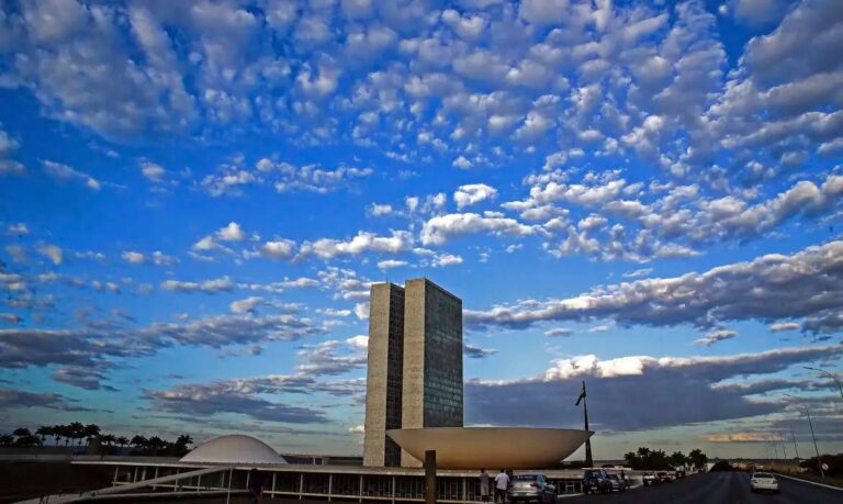 Congresso nacional revoga vetos sobre o Programa de Pleno Pagamento de Dívidas