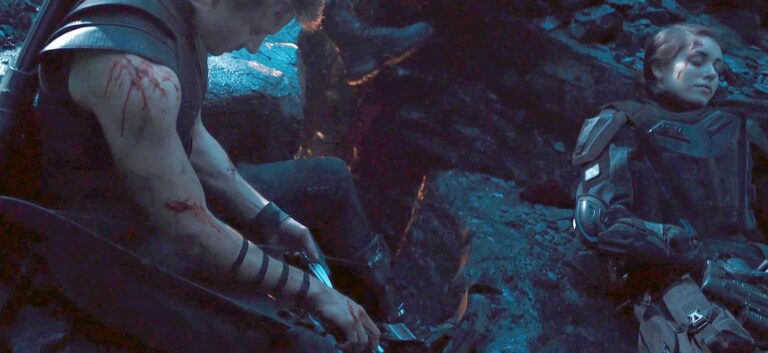 Mistério da mulher desconhecida em Vingadores: Era de Ultron