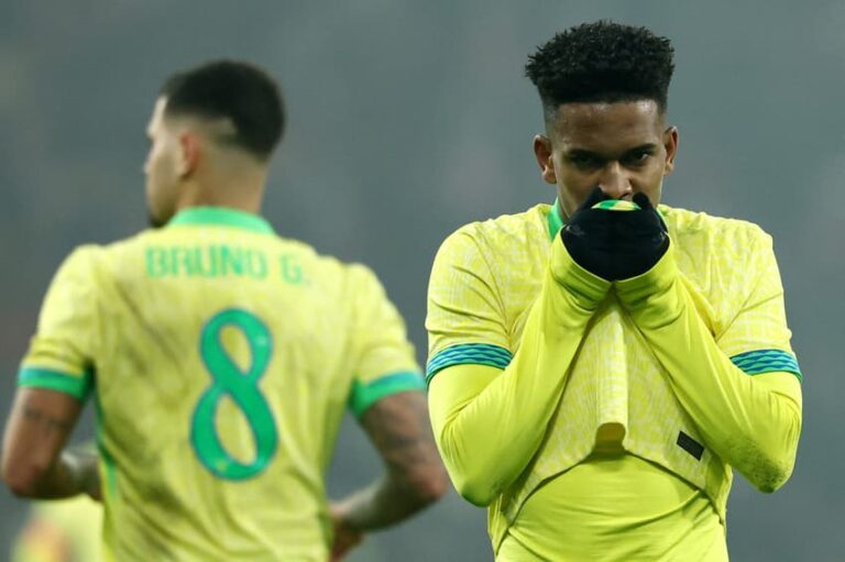 Galvão Bueno atualiza quadro de saúde e analisa Seleção Brasileira