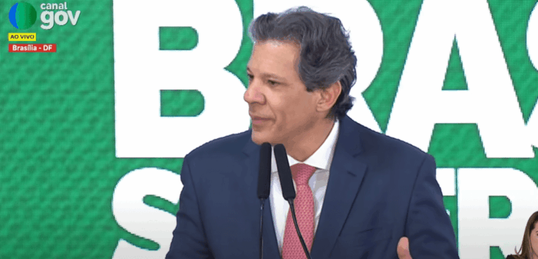 Haddad comenta sobre debate da jornada de trabalho nas eleições de 2026