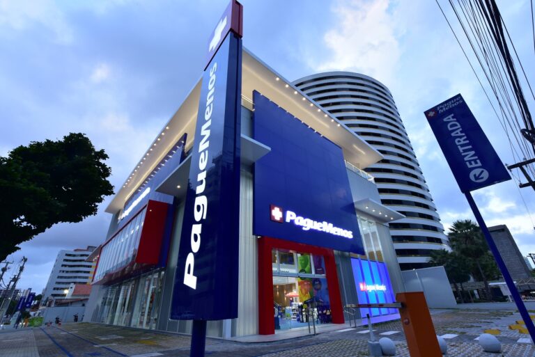 XP Investimentos prevê alta de 35% nas ações da Pague Menos até 2026