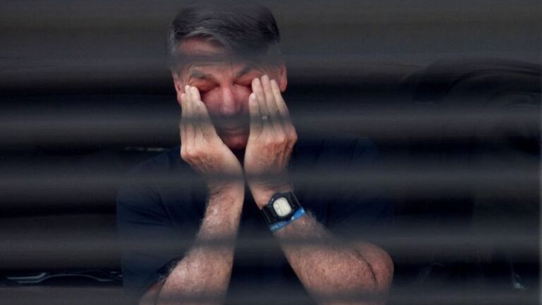 Entenda os crimes que levaram à condenação e prisão de Bolsonaro