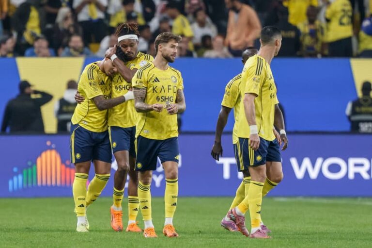 Cristiano Ronaldo brilha com golaço de bicicleta na vitória do Al-Nassr