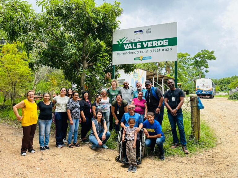 Horta comunitária no CRAS Nordeste é inspirada por visita ao Vale Verde 1 Horta comunitária no CRAS Nordeste é inspirada por visita ao Vale Verde