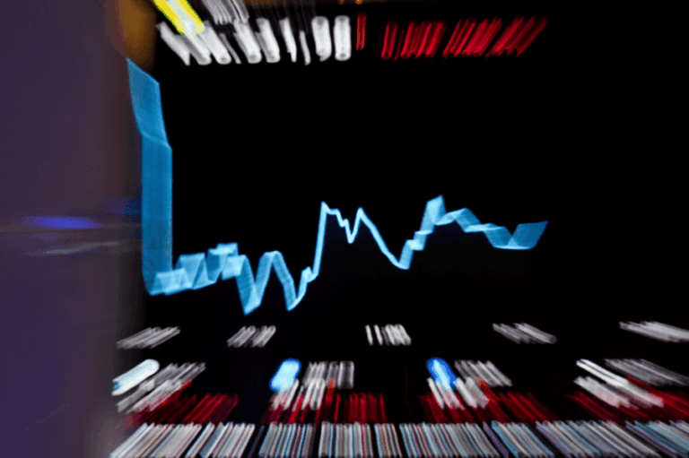 Ibovespa futuro apresenta queda após feriado devido a cenário internacional