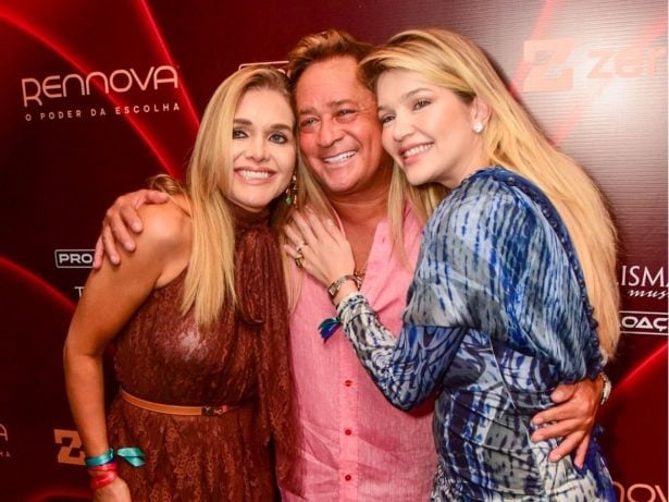 Leonardo reencontra viúva e filha de Leandro em cruzeiro especial 1 Leonardo reencontra viúva e filha de Leandro em cruzeiro especial