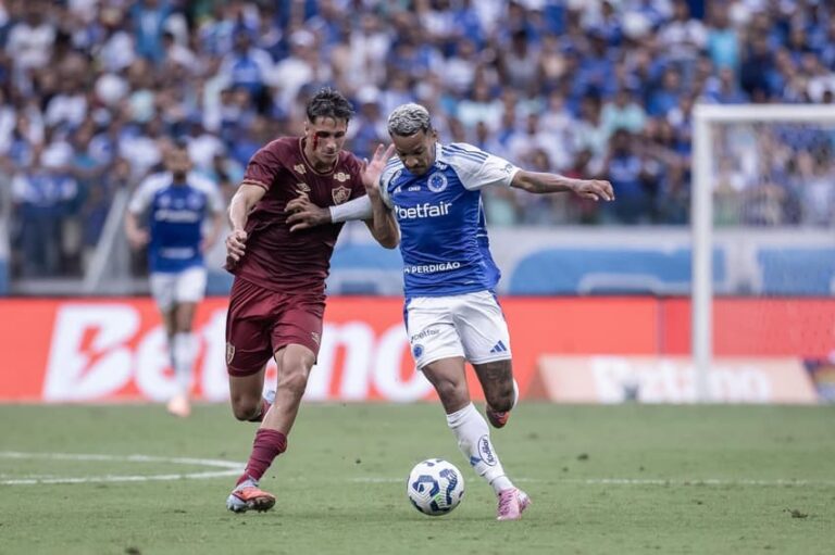 Árbitro define lance de Matheus Pereira como acidental