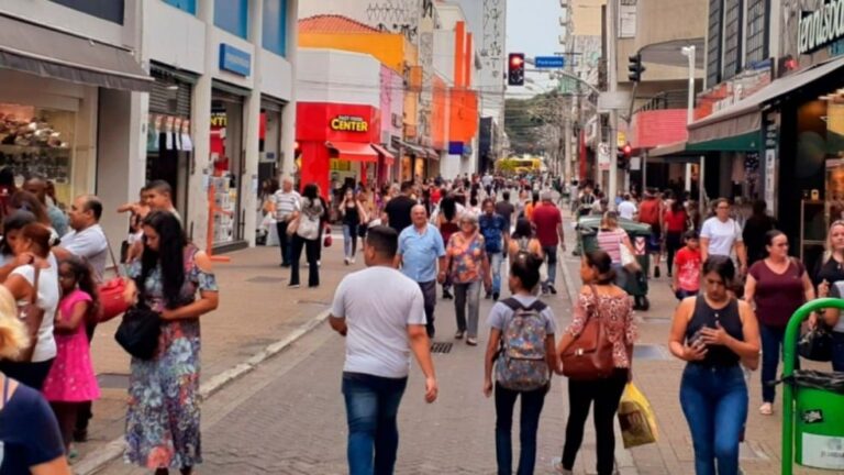 Comércio de Jundiaí terá horário especial para o Natal a partir de segunda-feira