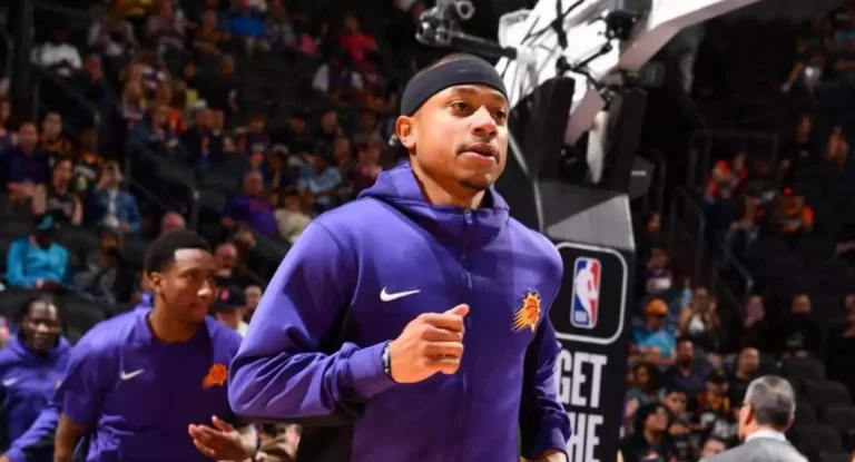 Isaiah Thomas considera retorno à NBA após anos de desafios