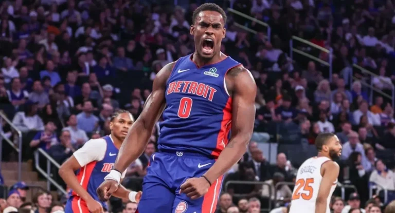 Jalen Duren brilha e faz história na NBA com o Pistons
