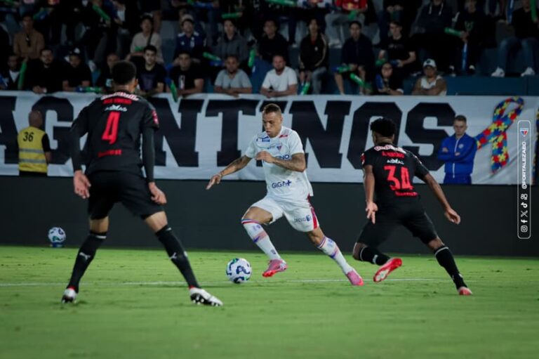 Vitória do Fortaleza sobre o RB Bragantino traz esperança de fuga do Z4