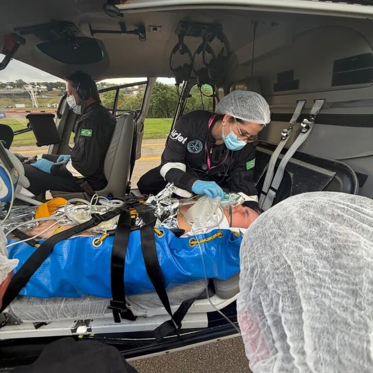 Acidente na Fórmula 4 deixa piloto inconsciente por 12 minutos em Interlagos