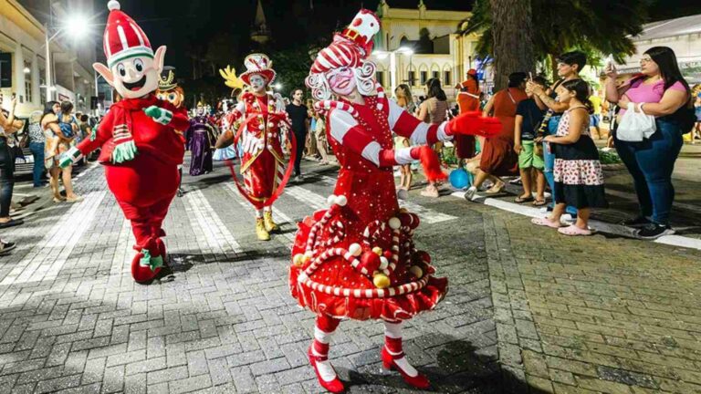 Parada Natalina em Jundiaí promete encantar famílias com desfile gratuito