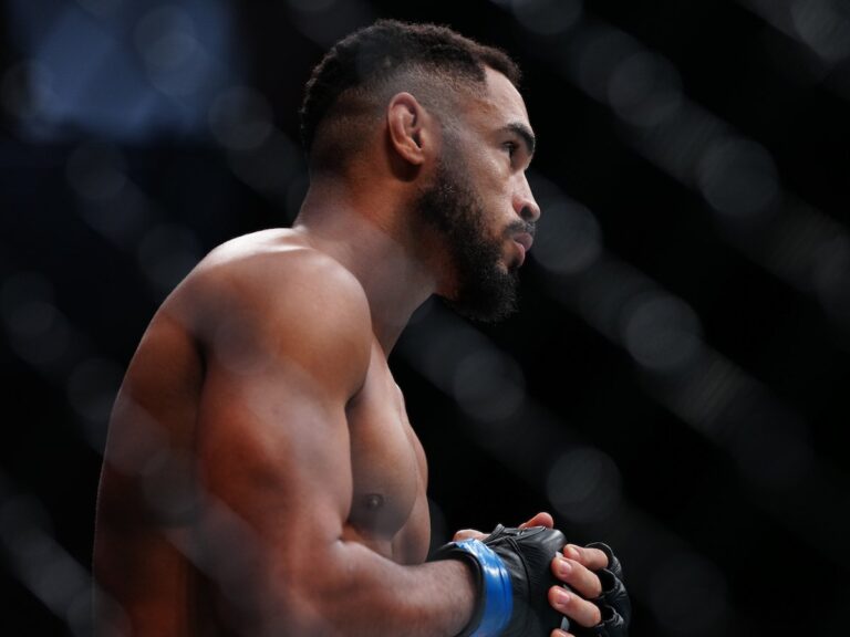 Raffael Cerqueira é superado por estreante no UFC e complica sua situação
