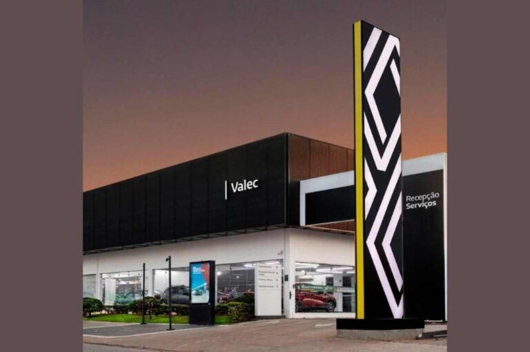 Valec Renault abre oportunidades para vendedores em três cidades