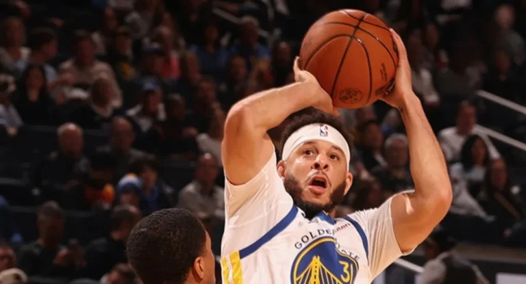 Golden State Warriors quase vence o Thunder na estreia de Seth Curry