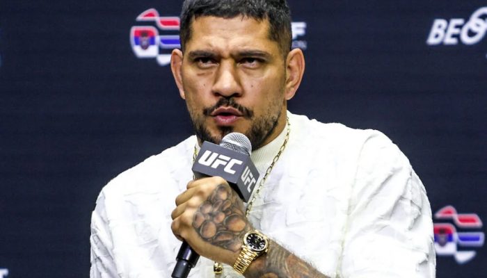 1787792243_Alex-Poatan-QA-UFC-Servia-1000x600.jpg