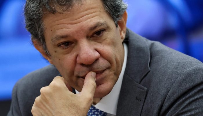 2025-10-24T135336Z_1_LYNXMPEL9N0Q7_RTROPTP_4_BRAZIL-ECONOMY.jpg