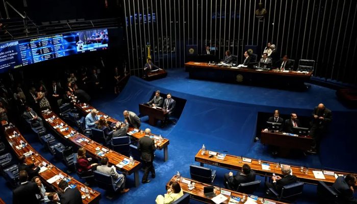 2025-12-15T175920Z_1_LYNXMPELBE140_RTROPTP_4_POLITICA-DOSIMETRIA-CCJ.jpg