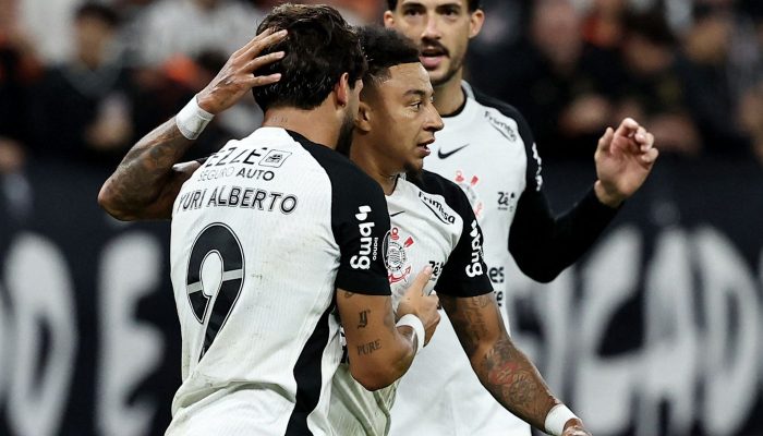 2026-05-01t003046z_1127373384_up1em5101f9gp_rtrmadp_3_soccer-libertadores-cor-pen.jpg