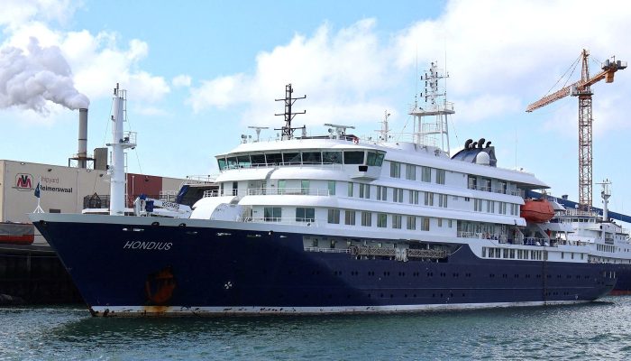 2026-05-04t062510z_87233319_rc2njea5itp6_rtrmadp_3_cruiseship-hantavirus.jpg