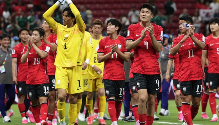 2026-06-12t104926z_1_lynxmpem5b0q9_rtroptp_4_soccer-worldcup-kor-cze.jpg