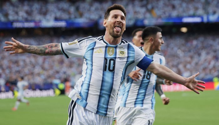 2026-06-17t012124z-1419321709-up1em6h03rnuk-rtrmadp-3-soccer-worldcup-arg-dza.jpg