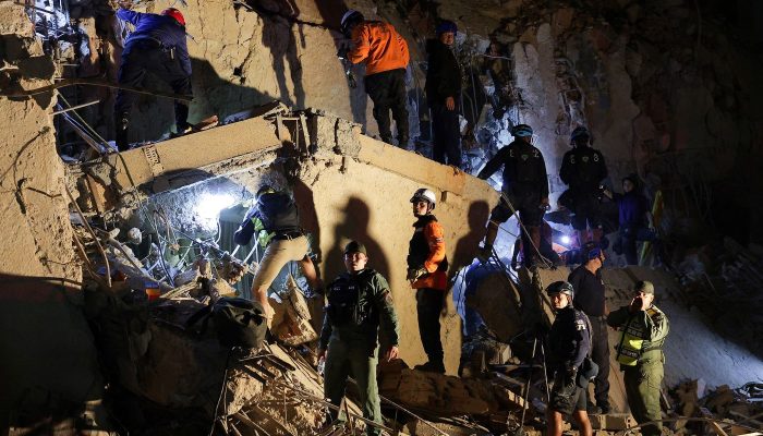 2026-06-25t102425z_566437277_rc2o0mav2nkc_rtrmadp_3_venezuela-quake.jpg