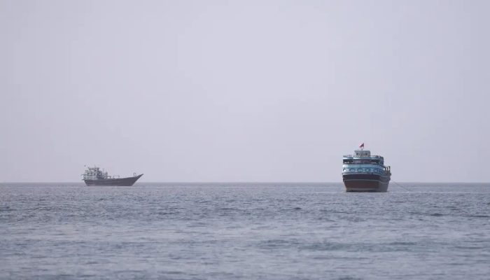 2026-07-19T055021Z_1233646359_RC2OFMA7FFBT_RTRMADP_3_IRAN-CRISIS-GULF-OIL-1.jpg