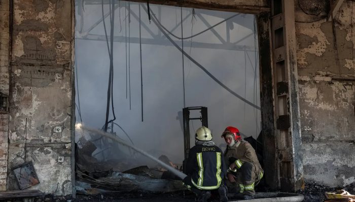 2026-08-01T090504Z_1869952268_RC2KPMAP4USI_RTRMADP_3_UKRAINE-CRISIS-ATTACK-KYIV.jpg