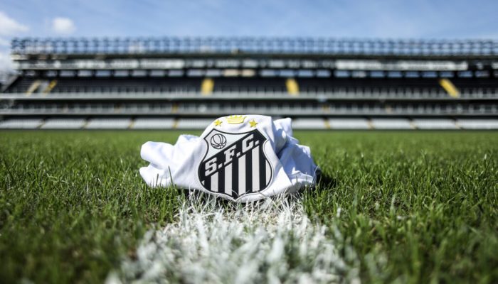 Santos busca investimento alto para garantir zagueiro do Cruzeiro